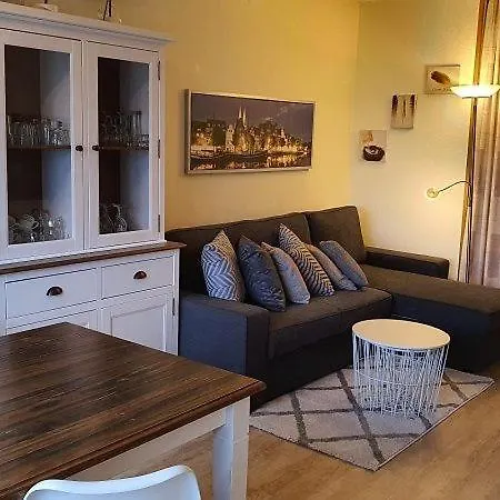 - Haus C, App 0c0706 شقة